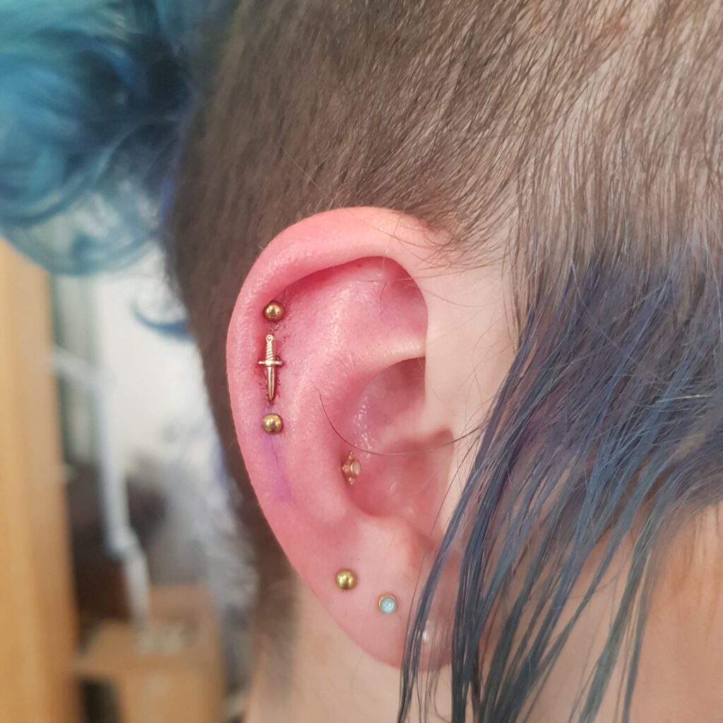 What happened to my piercing bump? : r/piercing